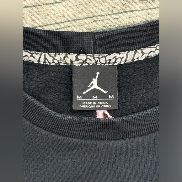 Nike Men's Air Jordan 23 Jump-man Logo Sweatshirt, Black Size Medium - Picture 7 of 13